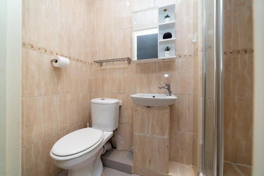 Baron Apartment Londra Exterior foto